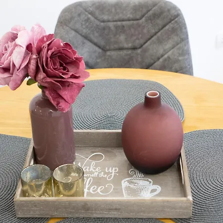 Pike Centar * Τρέμπινιε