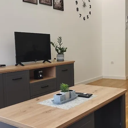 Pike Centar شقة